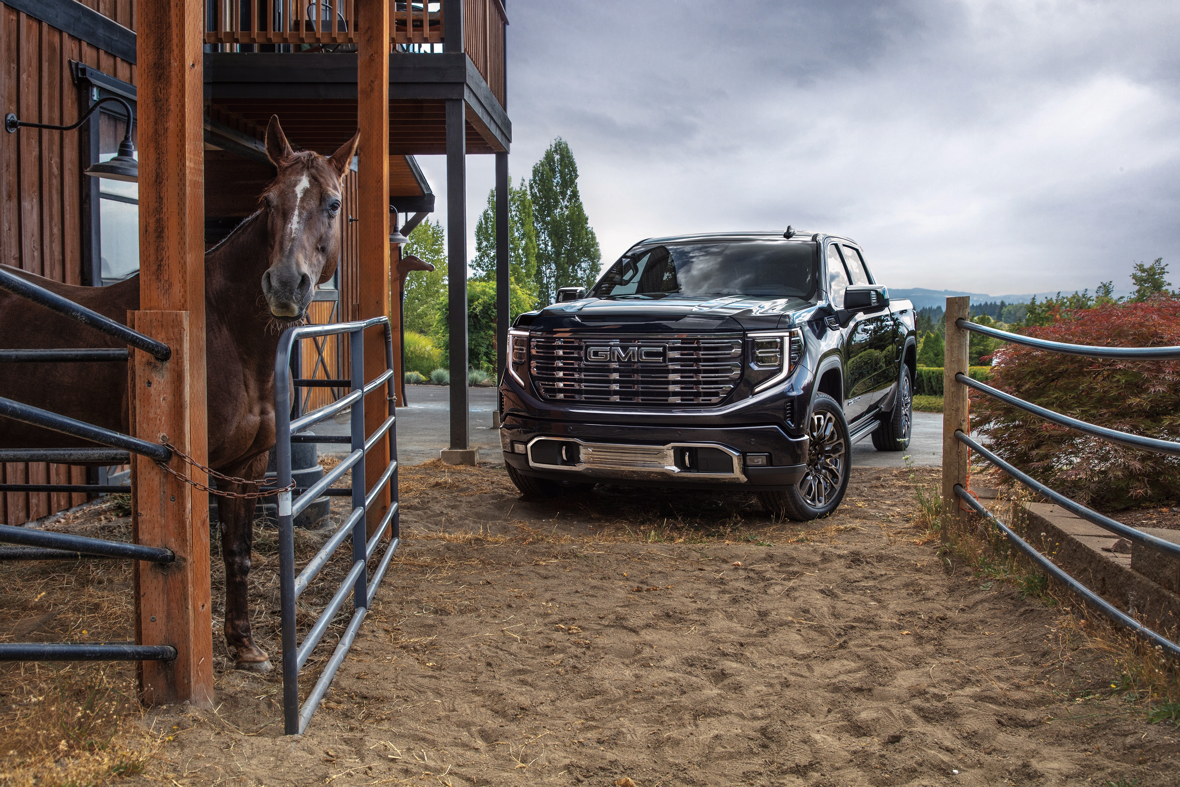 2026-GMC-Sierra1500-DenaliUltimate-CrewCab-Truck-L09.jpg